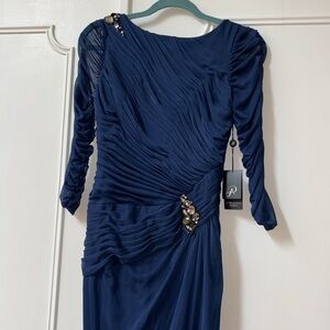 Adrianna Papell Formal Gown. NWT